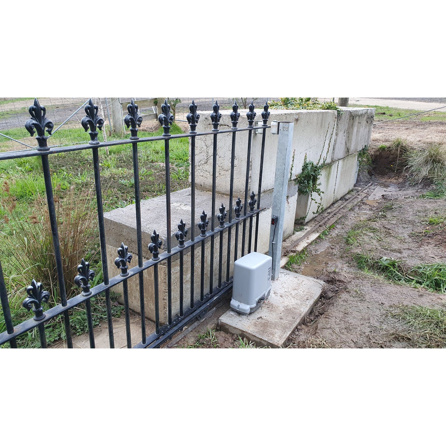 Sliding Gate Installation